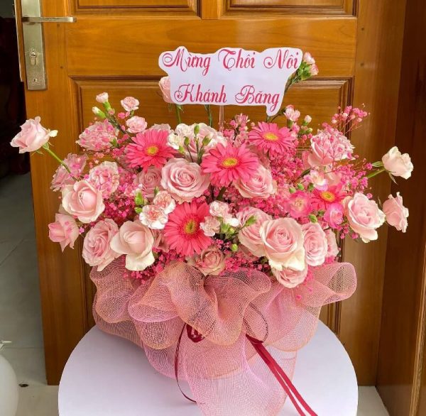 Lẵng Hoa mừng thôi nôi