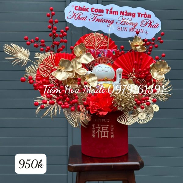 Mèo thần tài tặng khai trương quán ăn
