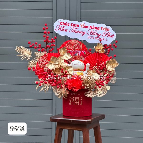 Mèo thần tài tặng khai trương quán ăn