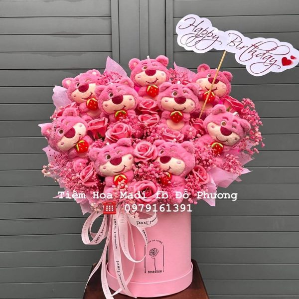 Lẵng Hoa Gấu Dâu Lotso Cute madi