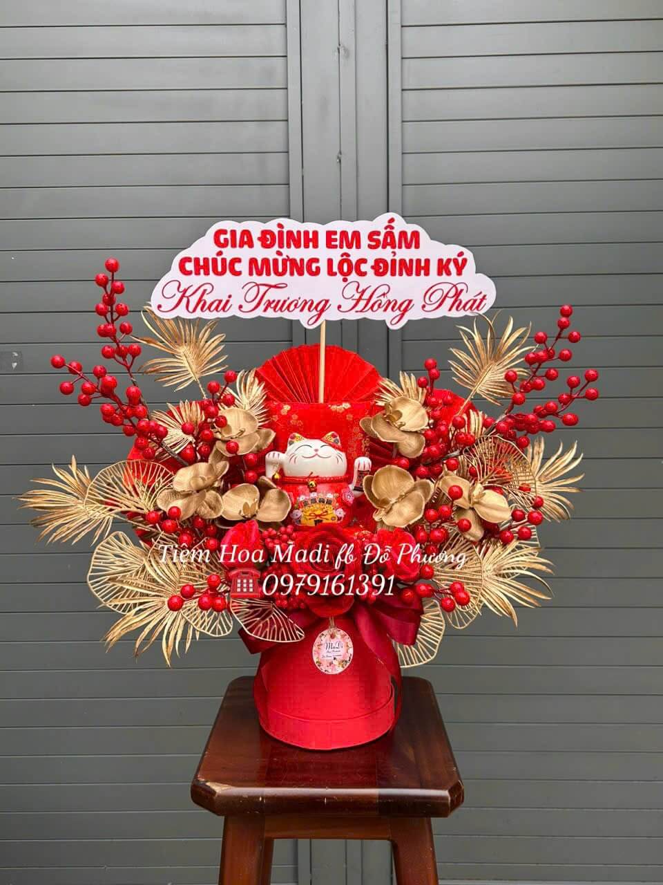 Meo-than-tai-chay-bang-nang-luong-mat-troi Mèo Thần Tài Chạy Bằng Năng Lượng Mặt Trời