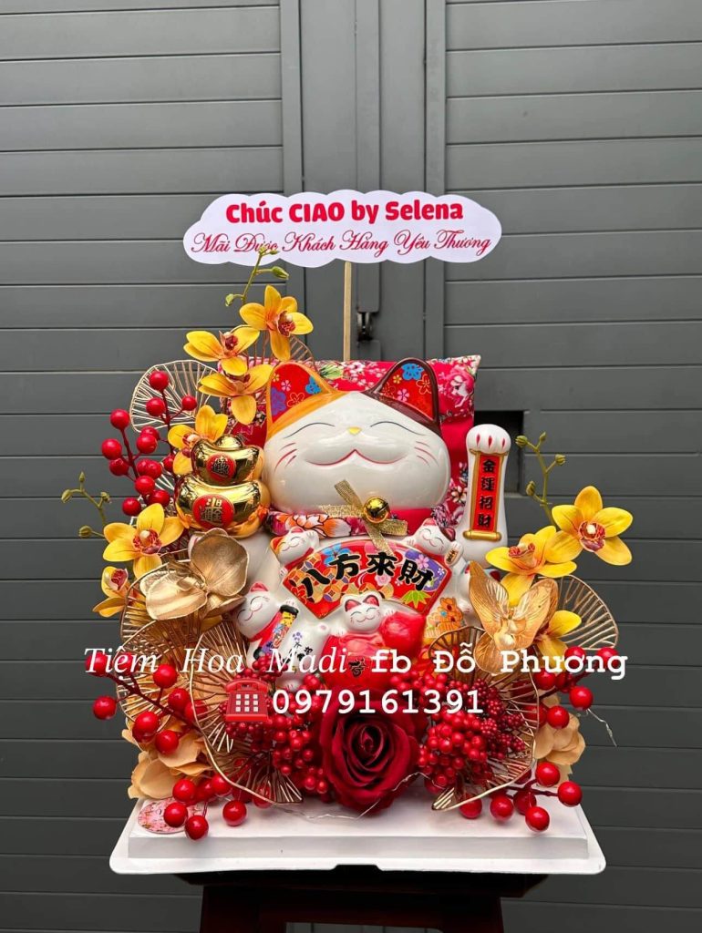 Cách đặt mèo thần tài trên bàn làm việc