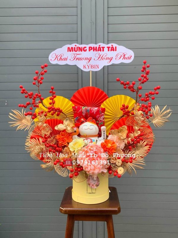 Mèo Thần Tài hợp mệnh kim