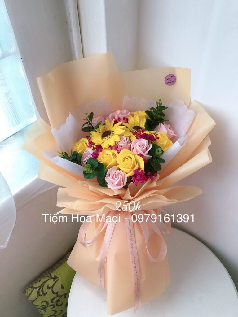 Hoa tặng tốt nghiệp