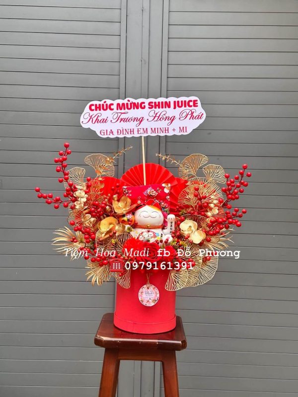 Mèo thần tài vẫy tay