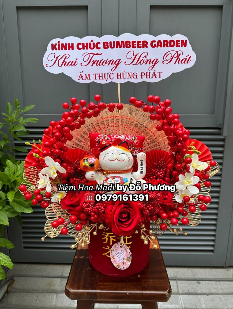Cửa Hàng Bán Mèo Thần Tài