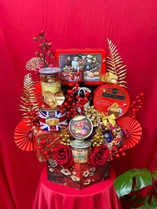 Set Quà Tết Thịnh Vượng thường mang ý nghĩa chúc mừng năm mới với mong muốn mang đến sự giàu có, thành công, và thịnh vượng cho người nhận
