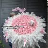 Bó Hoa Sinh Nhật Hồng Pastel Dễ Thương và Sang Trọng là lựa chọn hoàn hảo để gửi tặng yêu thương trong ngày đặc biệt. Mang sắc hồng pastel nhẹ nhàng – biểu tượng của sự ngọt ngào