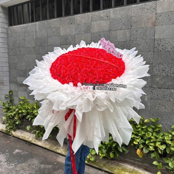 Hoa Sinh Nhat Tang Ban Gai De Thuong Diu Dang Va day Cam Xuc