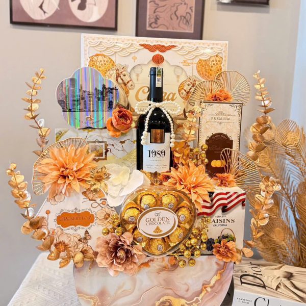 Giỏ quà Tết phù hợp biếu ông bà, chú trọng sức khỏe và ý nghĩa sum vầy.